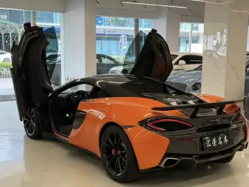2015 McLaren 540C с пробегом 40 000 км