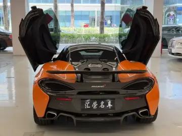 2015 McLaren 540C с пробегом 40 000 км