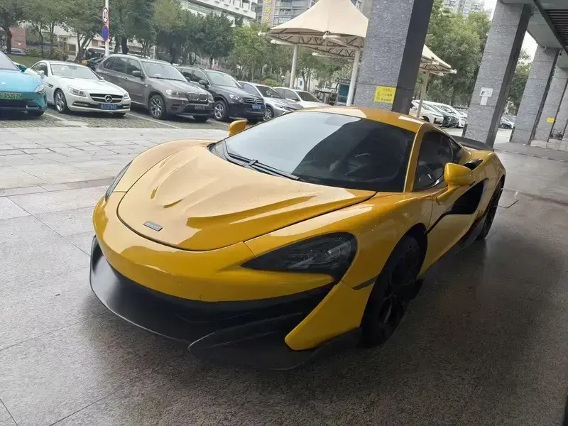 2015 McLaren 540C с пробегом 25 000 км