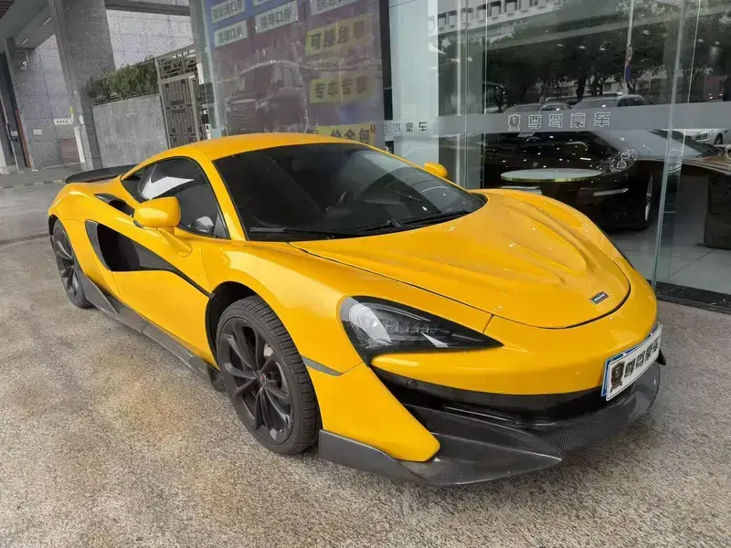 2015 McLaren 540C с пробегом 25 000 км
