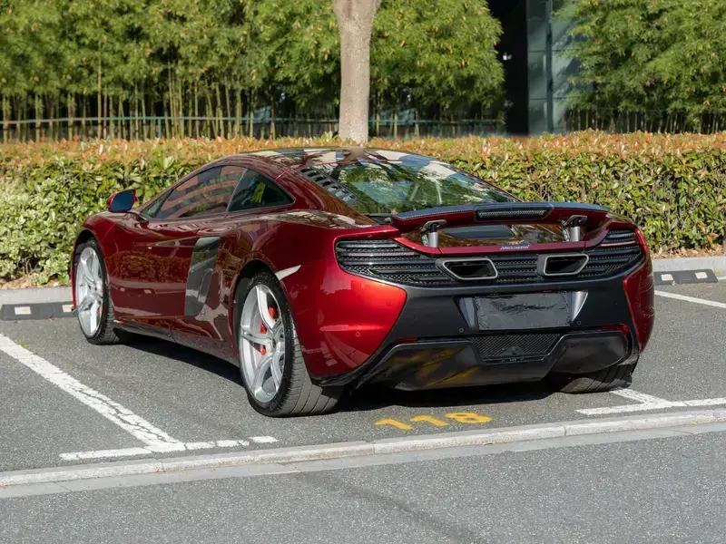 2014 McLaren 650S с пробегом 14 000 км