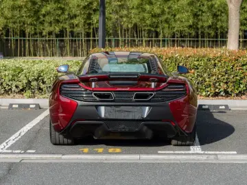 2014 McLaren 650S с пробегом 14 000 км