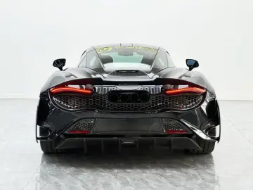 2019 McLaren 720S с пробегом 27 700 км