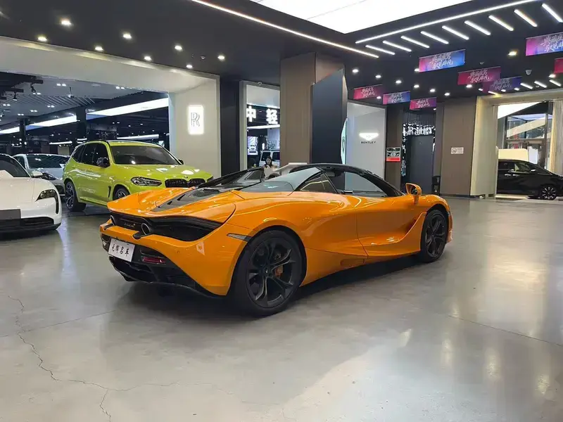 2019 McLaren 720S с пробегом 9 000 км