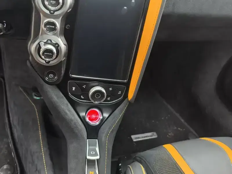 2019 McLaren 720S с пробегом 4 600 км