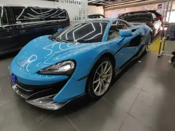2019 McLaren 600LT с пробегом 8 000 км