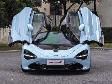 2019 McLaren 720S с пробегом 8 000 км