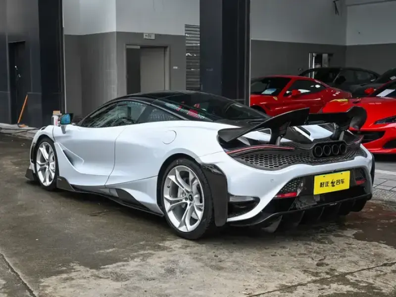 2017 McLaren 720S с пробегом 30 300 км