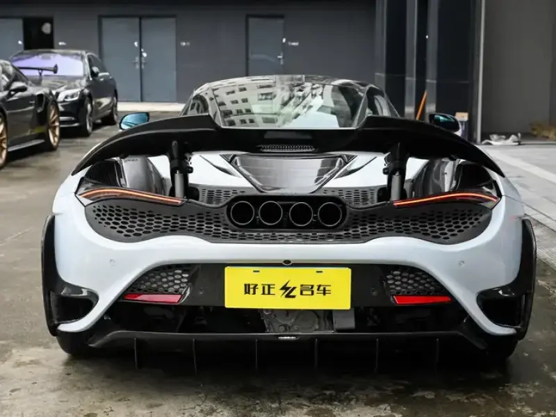 2017 McLaren 720S с пробегом 30 300 км