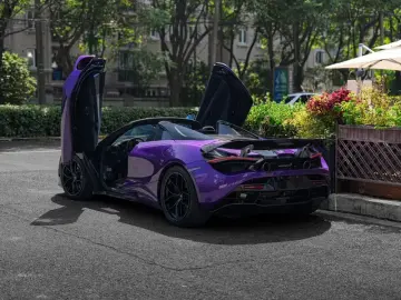 2019 McLaren 720S с пробегом 15 000 км