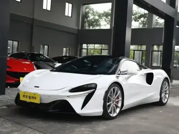 McLaren Artura