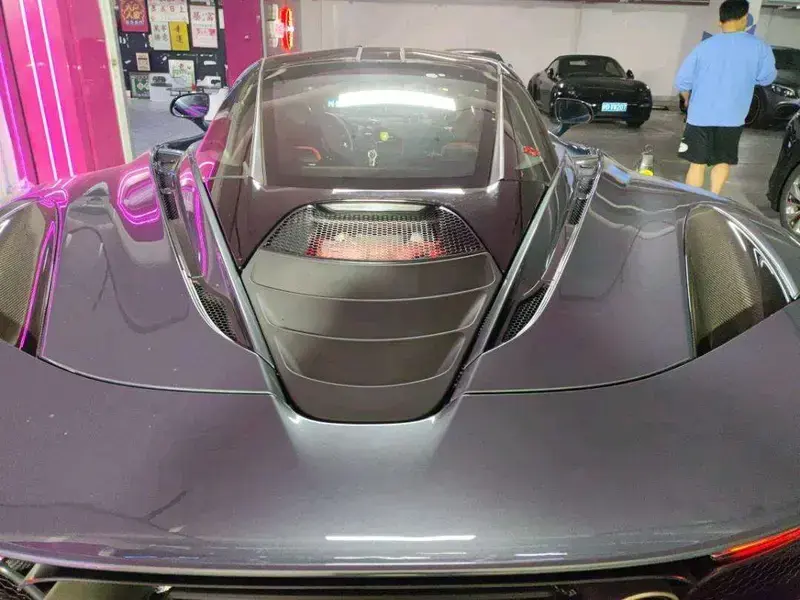 2019 McLaren 720S с пробегом 18 000 км