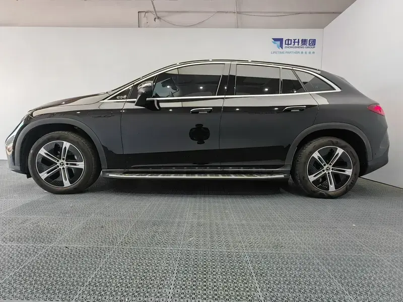2023 Mercedes-Benz EQE SUV с пробегом 58 100 км