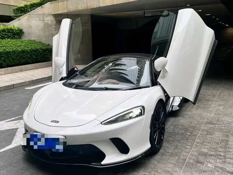 2023 McLaren GT с пробегом 23 000 км