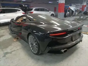2023 McLaren GT с пробегом 13 000 км