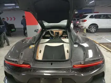 2023 McLaren GT с пробегом 13 000 км