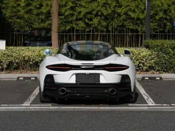 2022 McLaren GT с пробегом 14 100 км