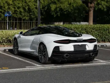 2022 McLaren GT с пробегом 14 100 км