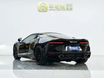 2022 McLaren GT с пробегом 24 700 км
