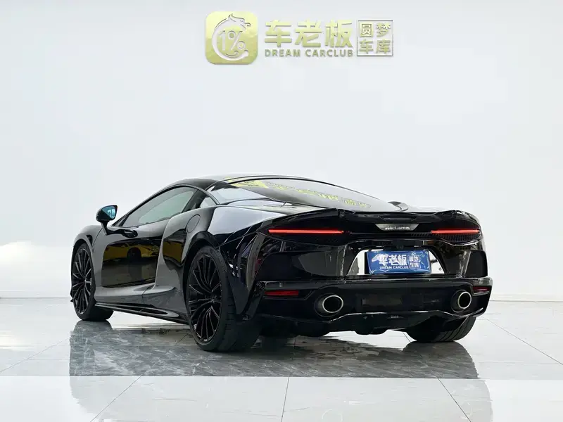 2022 McLaren GT с пробегом 24 700 км