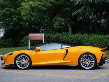 2023 McLaren GT с пробегом 17 000 км