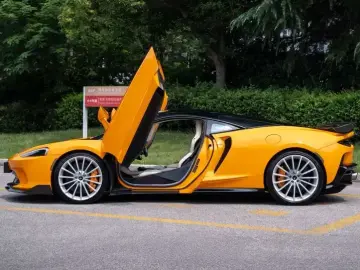 2023 McLaren GT с пробегом 17 000 км