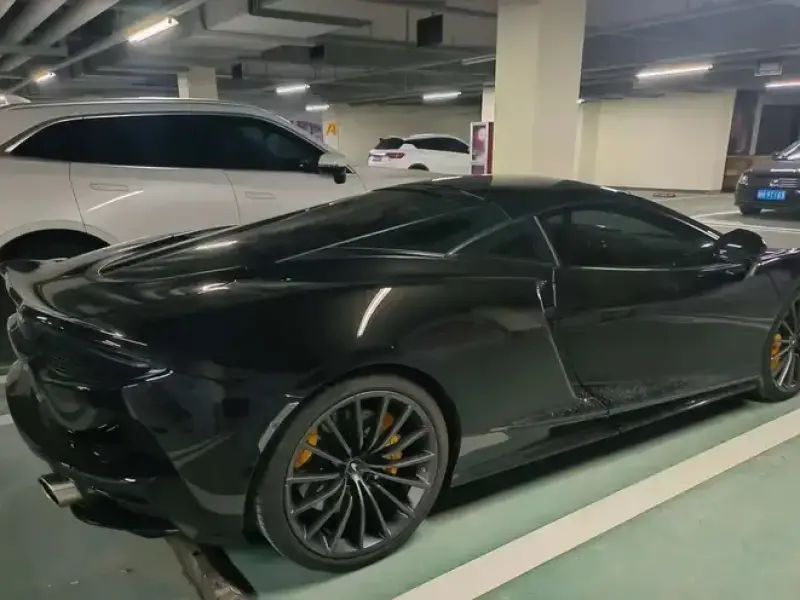 2019 McLaren GT с пробегом 11 000 км
