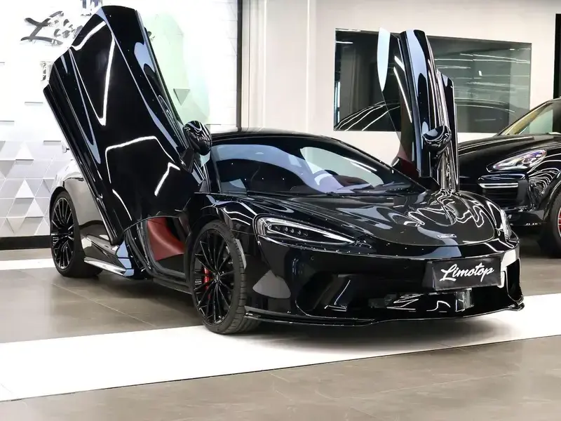 2022 McLaren GT с пробегом 9 000 км