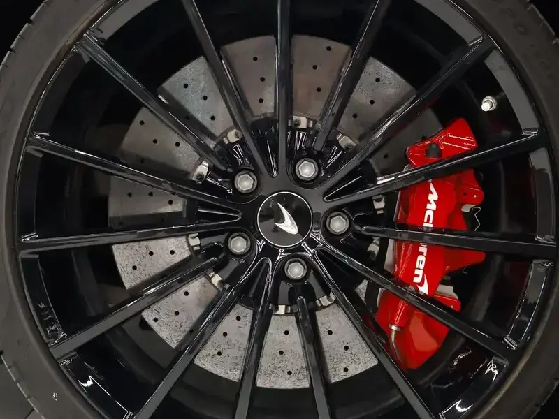 2022 McLaren GT с пробегом 9 000 км