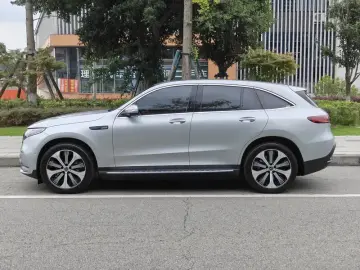 2019 Mercedes-Benz EQC с пробегом 54 000 км