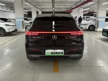 2021 Mercedes-Benz EQC с пробегом 71 900 км