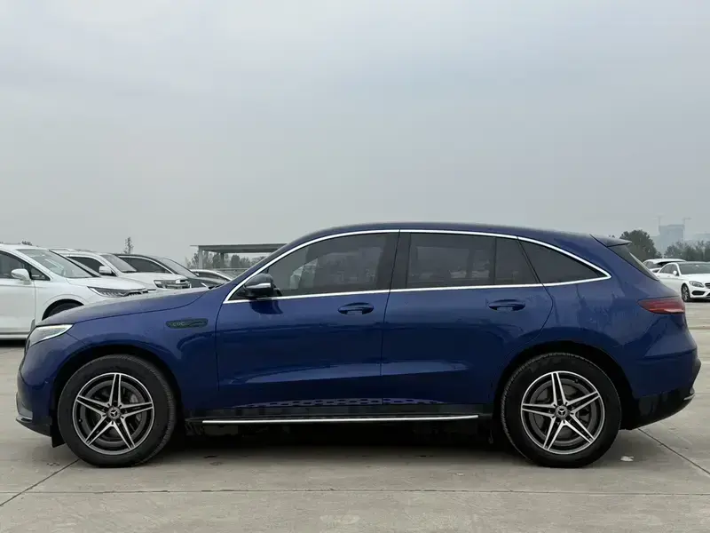 2019 Mercedes-Benz EQC с пробегом 85 000 км