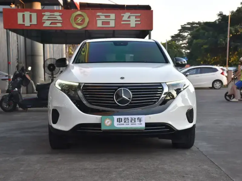 2020 Mercedes-Benz EQC с пробегом 62 000 км