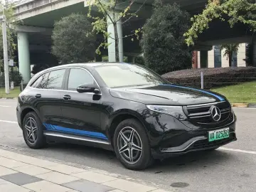 2021 Mercedes-Benz EQC с пробегом 105 000 км