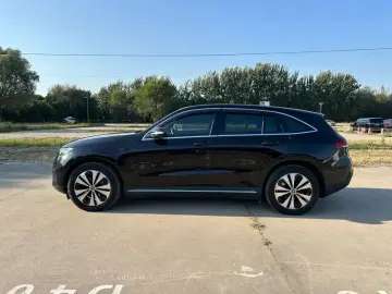 2020 Mercedes-Benz EQC с пробегом 72 000 км