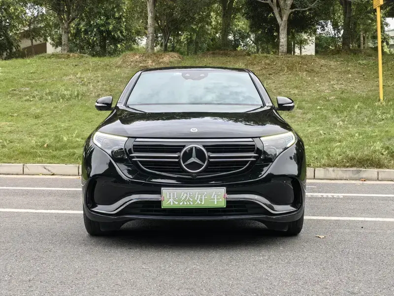 2019 Mercedes-Benz EQC с пробегом 40 000 км