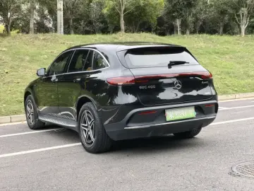 2019 Mercedes-Benz EQC с пробегом 40 000 км