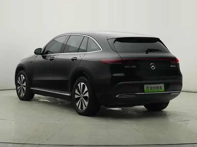 2021 Mercedes-Benz EQC с пробегом 54 000 км