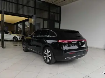 2021 Mercedes-Benz EQC с пробегом 42 000 км