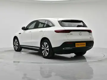 2020 Mercedes-Benz EQC с пробегом 49 900 км