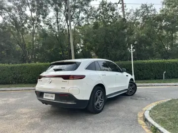 2021 Mercedes-Benz EQC с пробегом 86 000 км