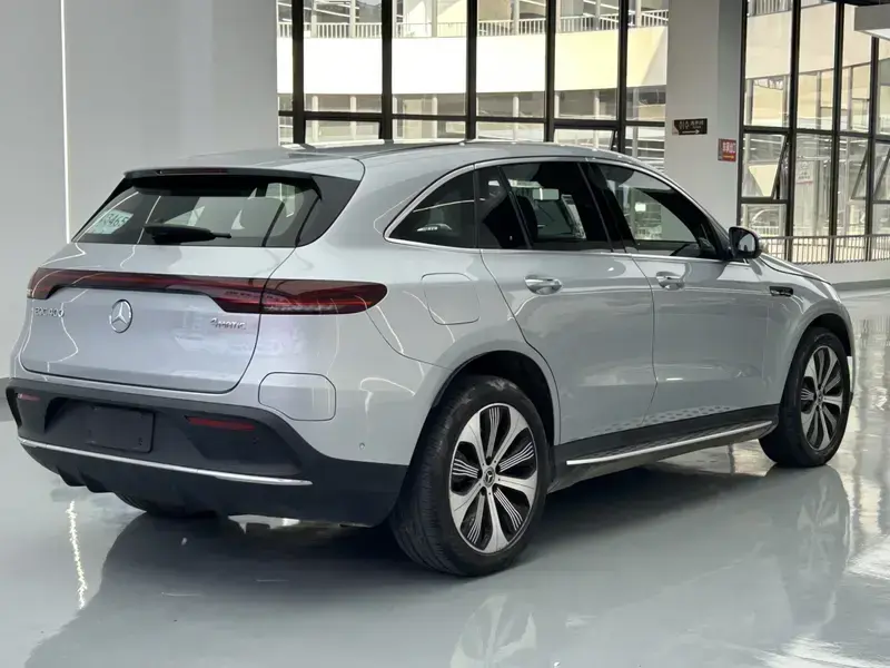 2019 Mercedes-Benz EQC с пробегом 56 000 км