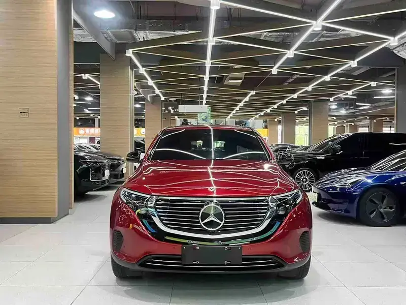 2020 Mercedes-Benz EQC с пробегом 98 000 км