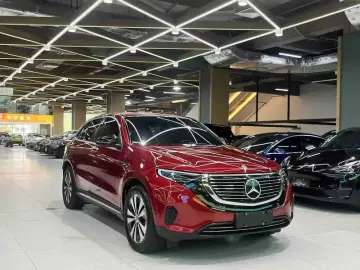 2020 Mercedes-Benz EQC с пробегом 98 000 км