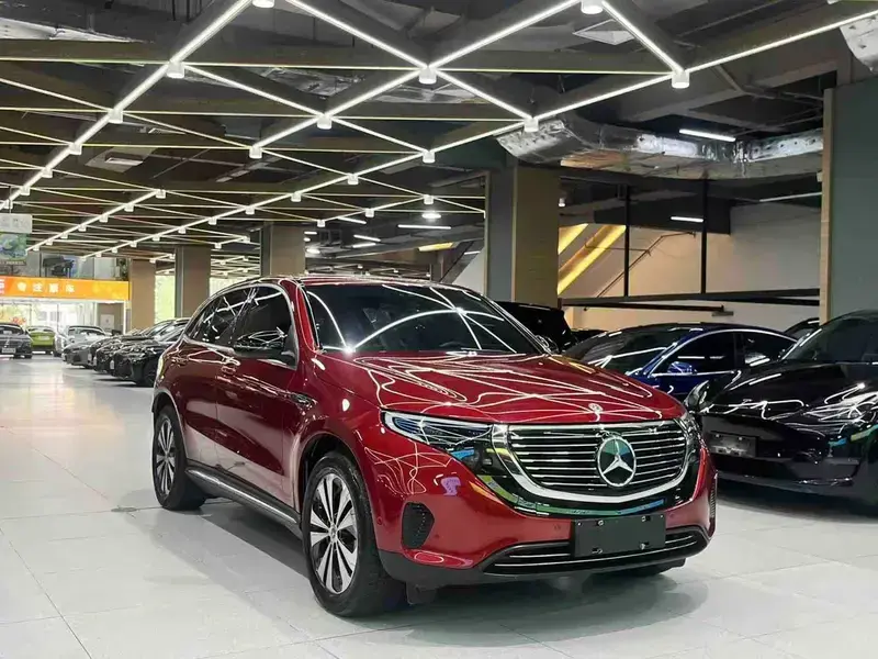 2020 Mercedes-Benz EQC с пробегом 98 000 км