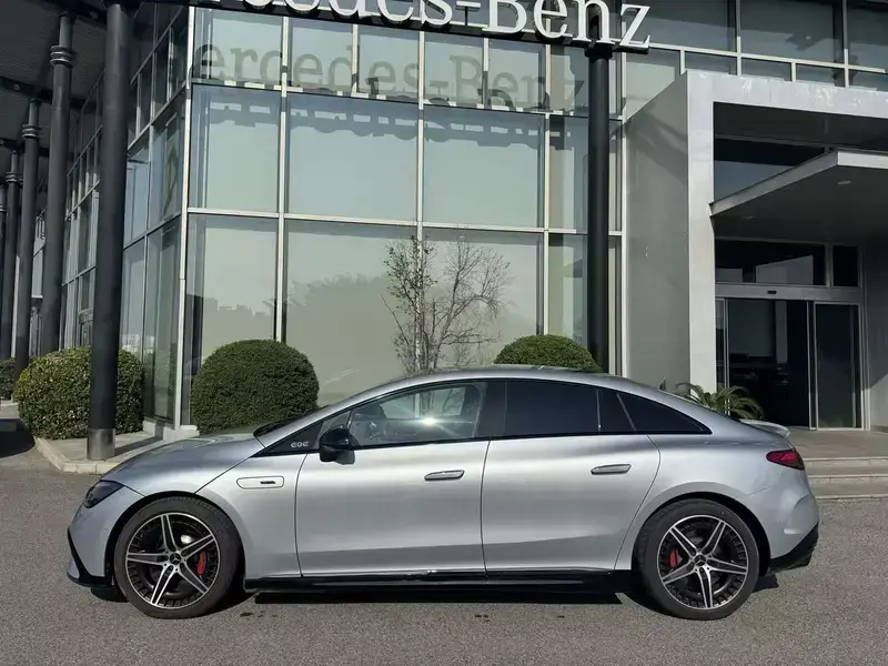2023 Mercedes-Benz EQE AMG с пробегом 37 900 км
