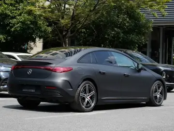 2023 Mercedes-Benz EQE AMG с пробегом 14 000 км