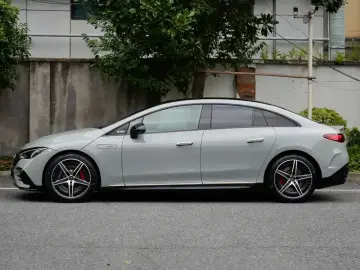 2023 Mercedes-Benz EQE AMG с пробегом 3 000 км
