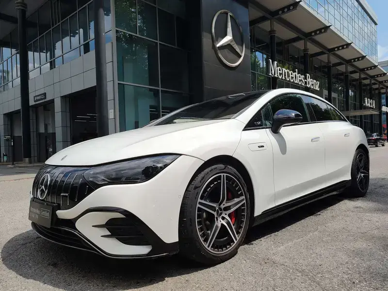 2023 Mercedes-Benz EQE AMG с пробегом 14 800 км