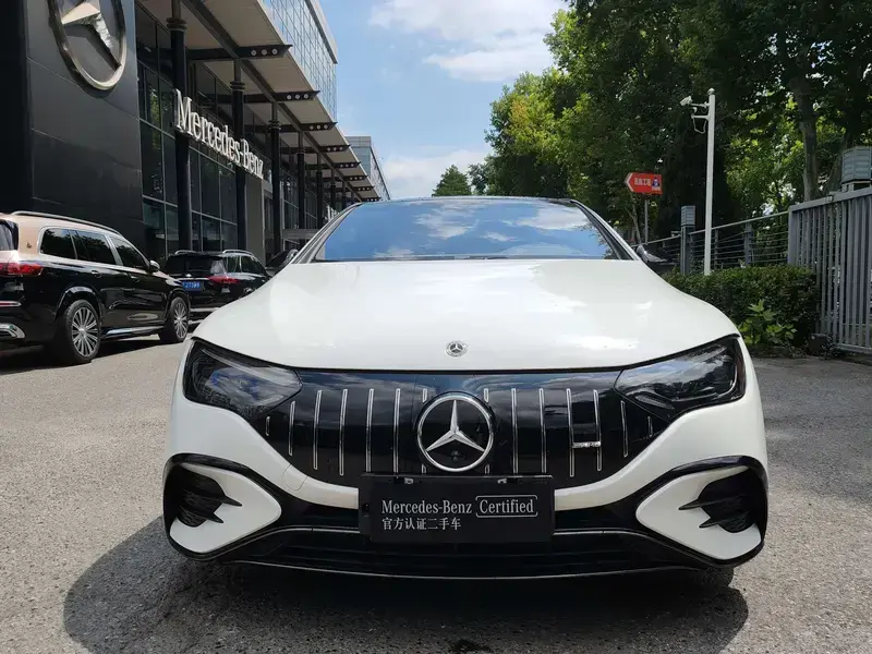 2023 Mercedes-Benz EQE AMG с пробегом 14 800 км